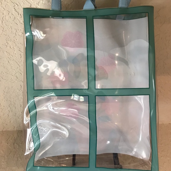 Moschino Vintage Flowers in Window Tote - Picture 2 of 7